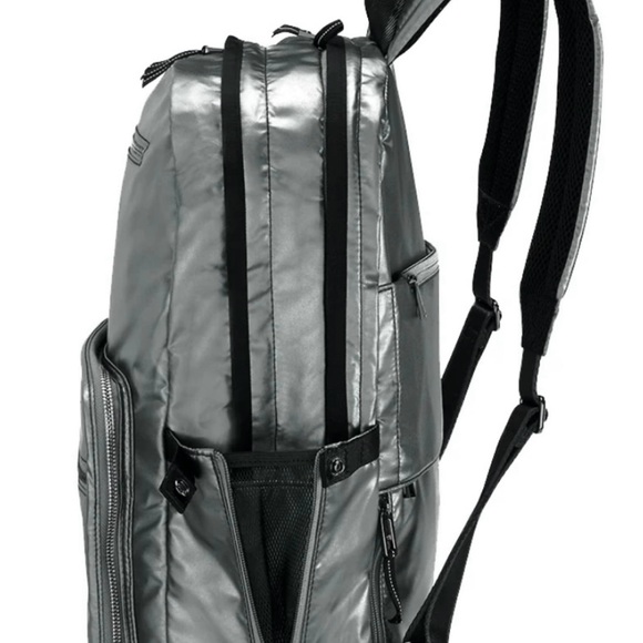 Oliver Thomas Backpack - Picture 3 of 10